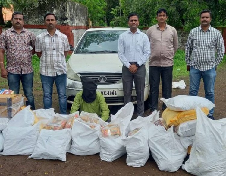 स्थानिक गुन्हे अन्वेषण विभागाकडून  ४ लाखांचा बेकायदेशीर गुटखा जप्त