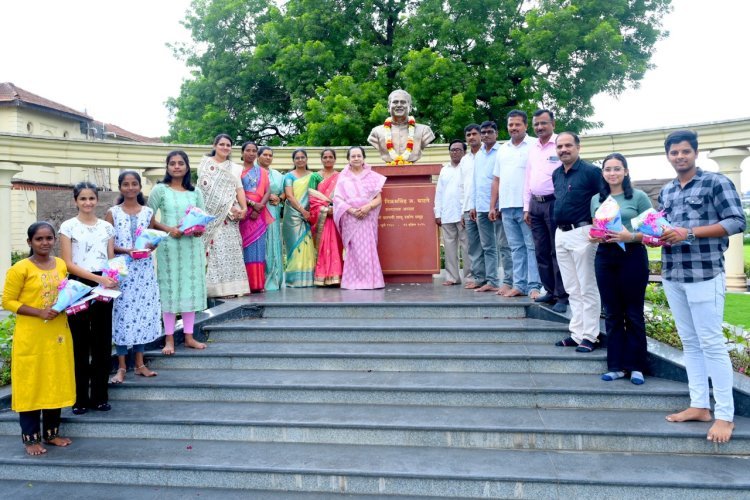 गुणवंत विद्यार्थ्यांना शाहू ग्रुपचे पाठबळ-श्रीमती सुहासिनीदेवी घाटगे