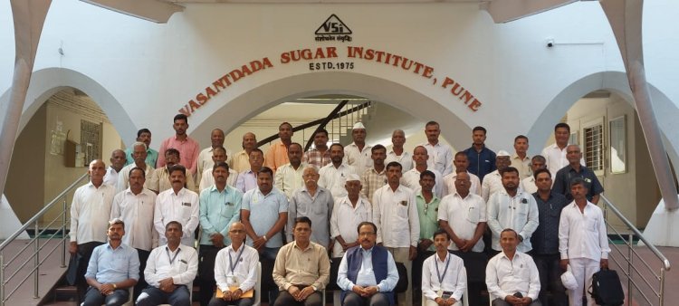 व्हीएसआयच्या ज्ञानयाग ऊस प्रशिक्षणासाठी शाहू चे शेतकरी रवाना