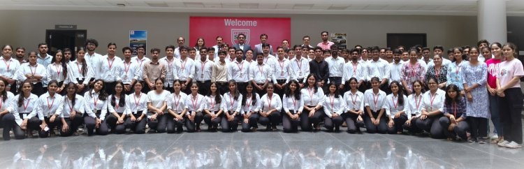 घोडावत विद्यापीठातील दोनशेहून अधिक विद्यार्थ्यांची कॅम्पस प्लेसमेंट
