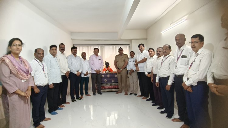 राजर्षि शाहू गव्हर्मेंट सर्व्हटस को - ऑपरेटिव्ह बँकेमध्ये लोकराजा राजर्षी शाहू महाराज यांची 151 वी जयंती उत्साहात संपन्न
