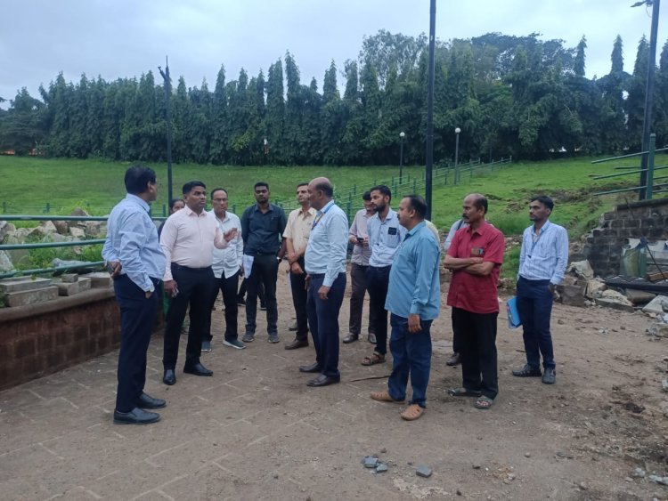 केशवराव भोसले नाट्यगृह पुर्नबांधणी कामाची नुतन अतिरिक्त आयुक्त रविकांत आडसूळ यांची पाहणी
